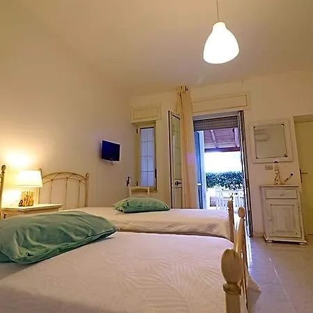 Hotel Casa Aleatico Torre Santo Stefano In 3*